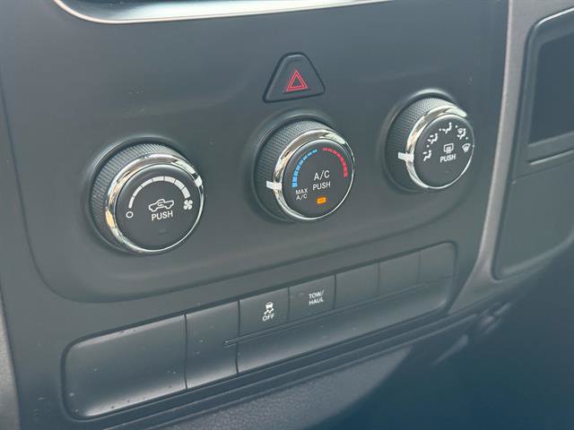 Used 2016 RAM 1500 Express AWD/4WD image 14