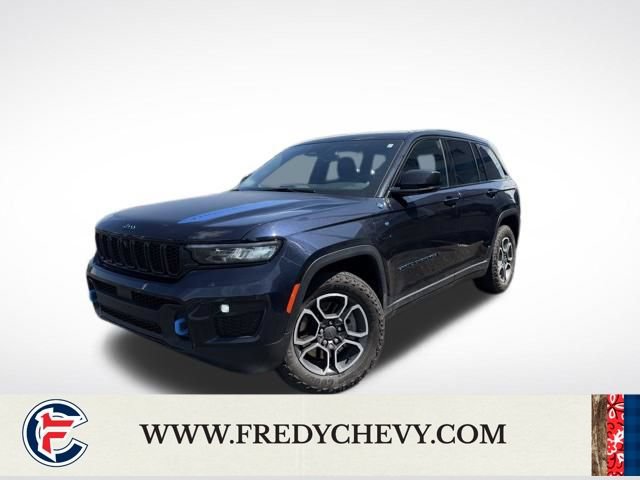 Used 2024 Jeep Grand Cherokee Trailhawk AWD/4WD image 29