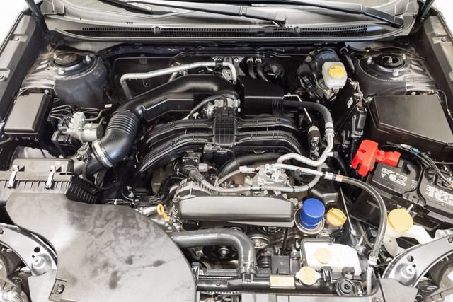 Used 2025 Subaru Outback Premium AWD/4WD image 3
