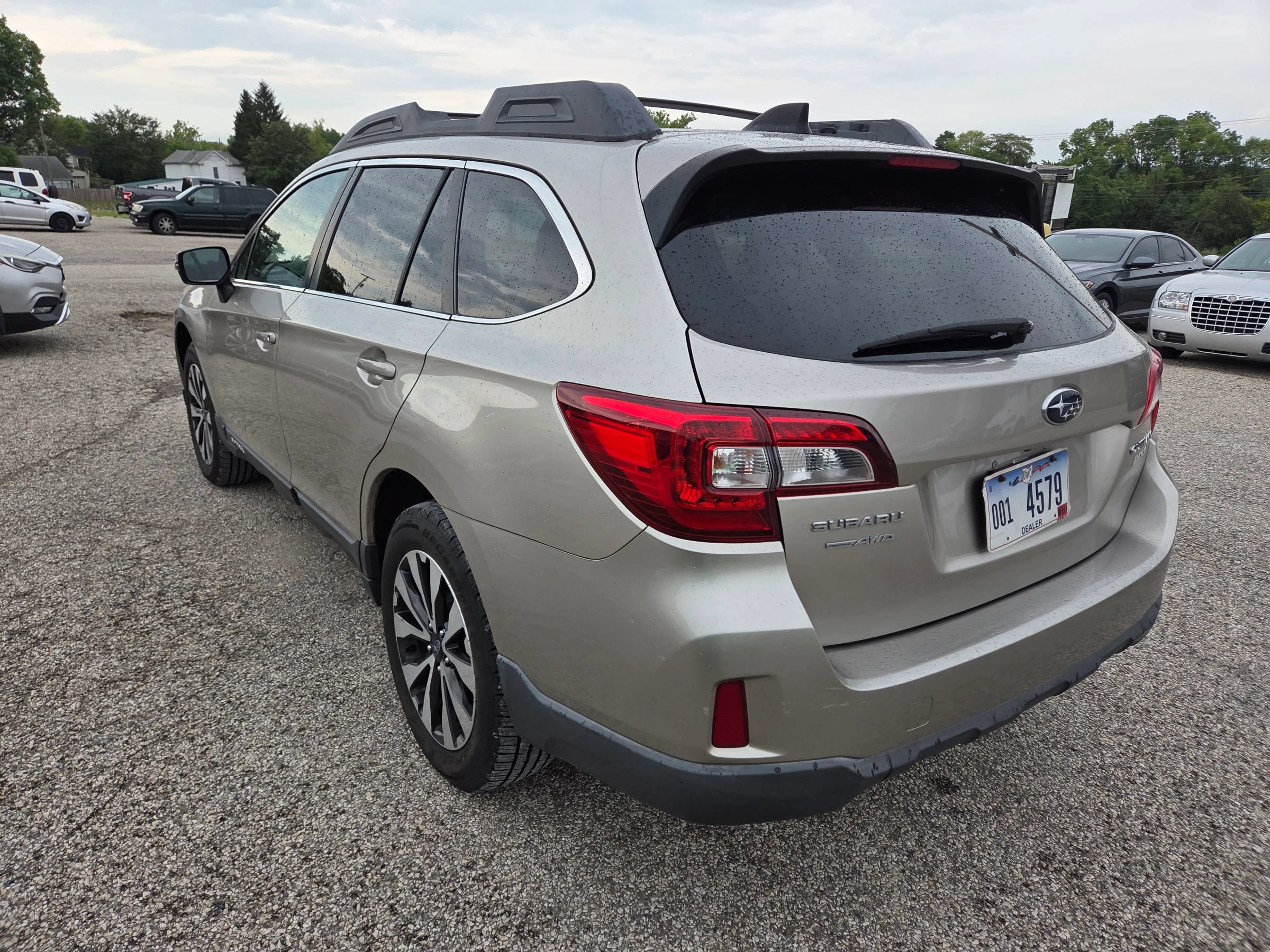 Used 2016 Subaru Outback 2.5i Limited AWD/4WD image 6