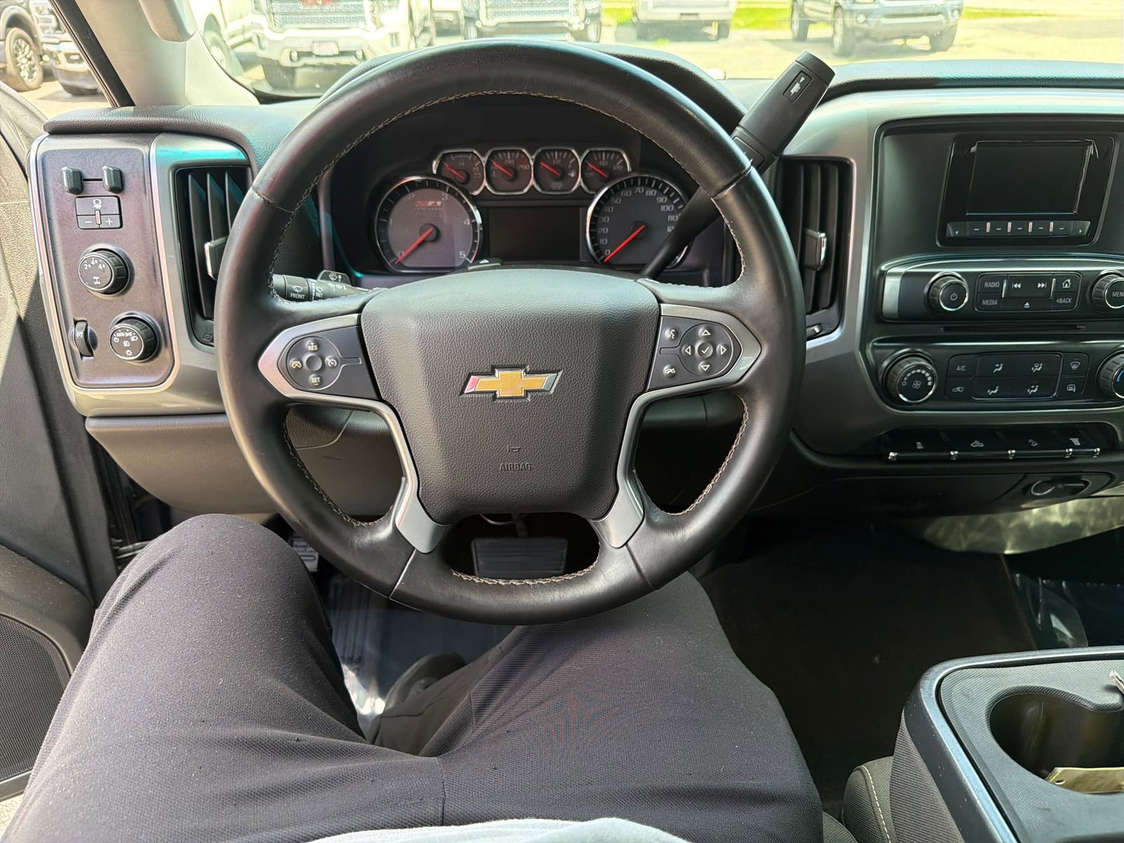 Used 2015 Chevrolet Silverado 2500 LT w/ Z71 Package, Off-Road AWD/4WD image 14