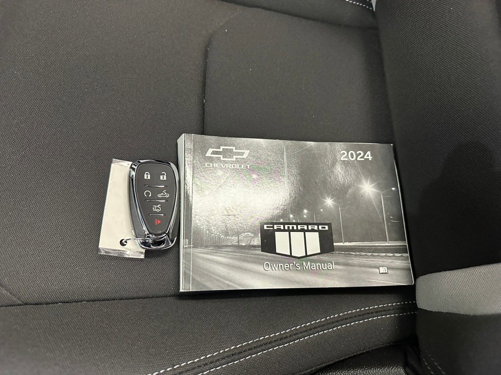 Certified 2024 Chevrolet Camaro LT w/ Design Package 3 image 4