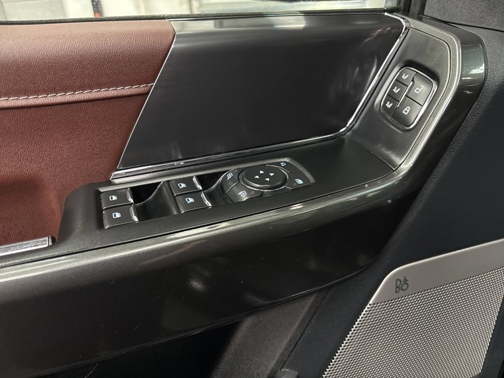 Used 2021 Ford F150 Lariat w/ Equipment Group 502A High AWD/4WD image 18