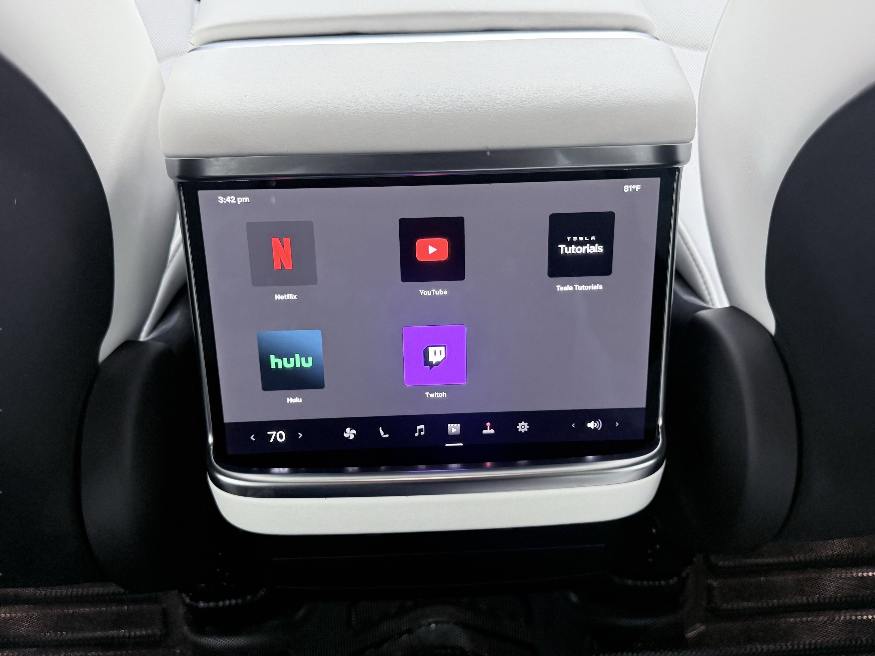 Used 2025 Tesla Model X Long Range image 50