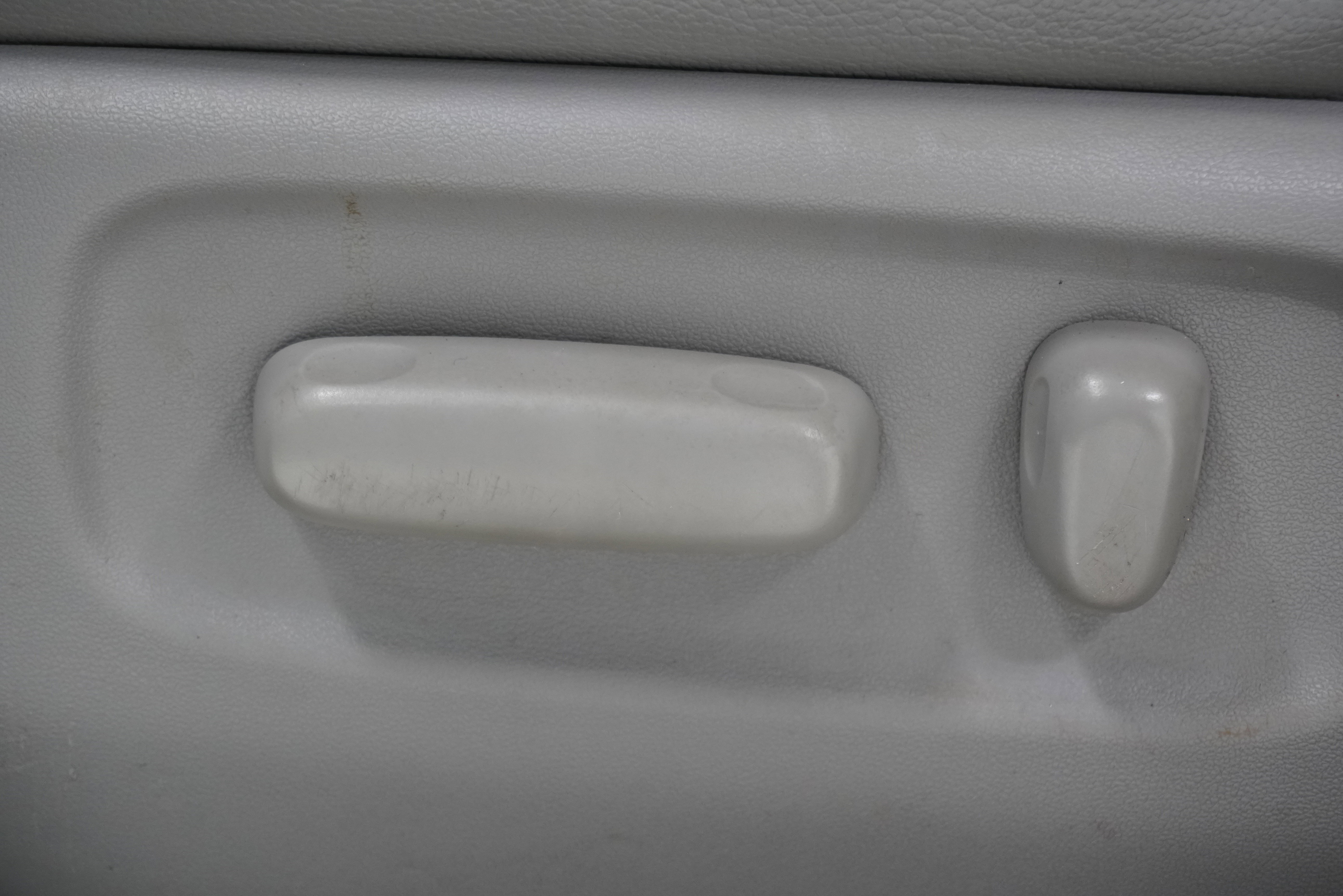 Used 2012 Toyota RAV4 Limited w/ Premium Plus Value Pkg image 15