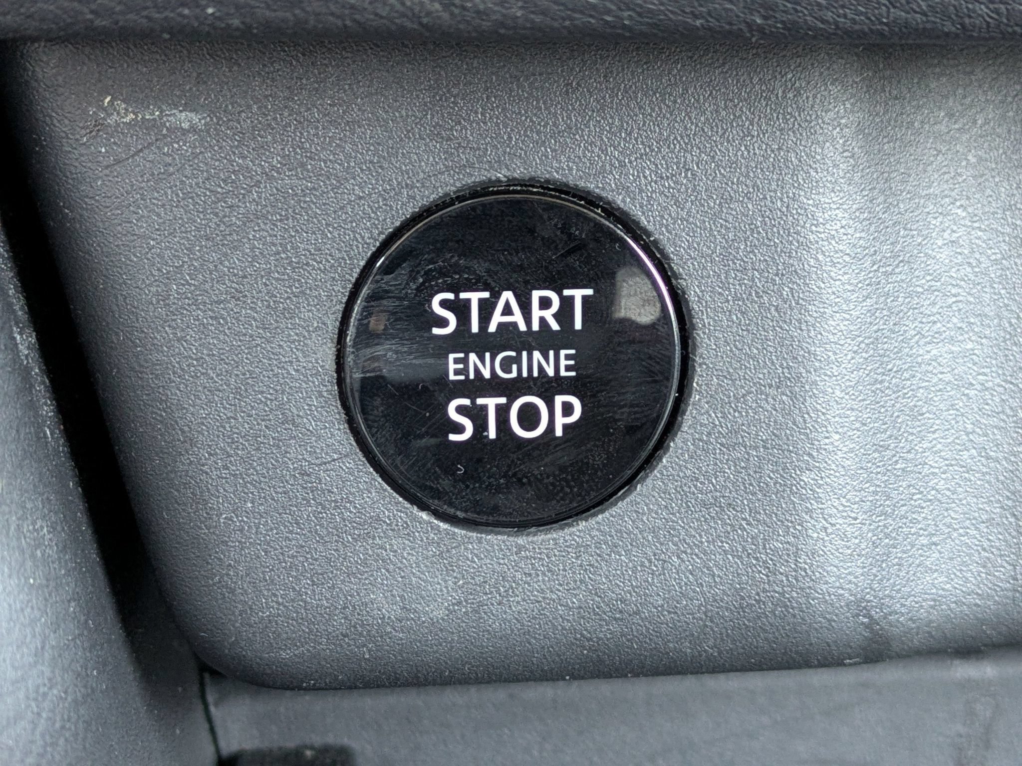 Certified 2026 Nissan Rogue SV FWD image 27