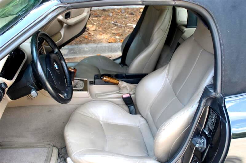 Used 2002 BMW Z3 2.5i image 14