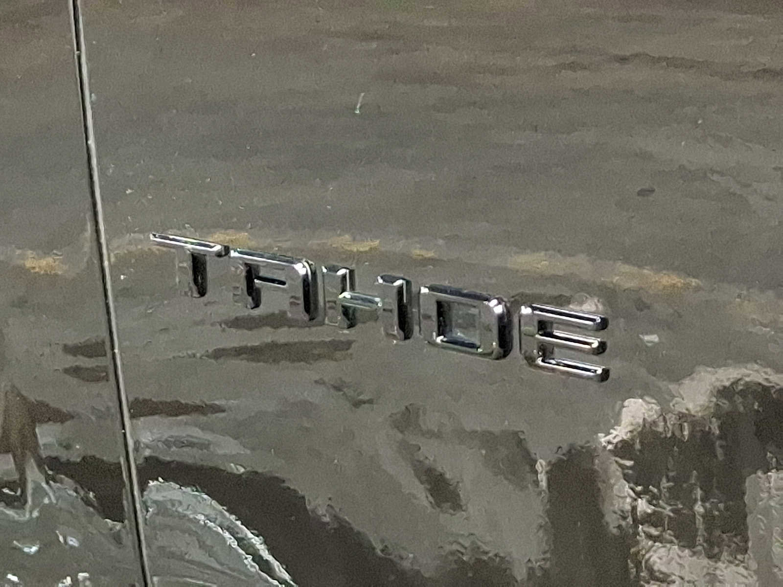 Used 2024 Chevrolet Tahoe Z71 w/ Luxury Package image 32