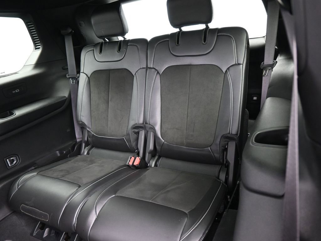 Used 2023 Jeep Grand Cherokee L Laredo image 31