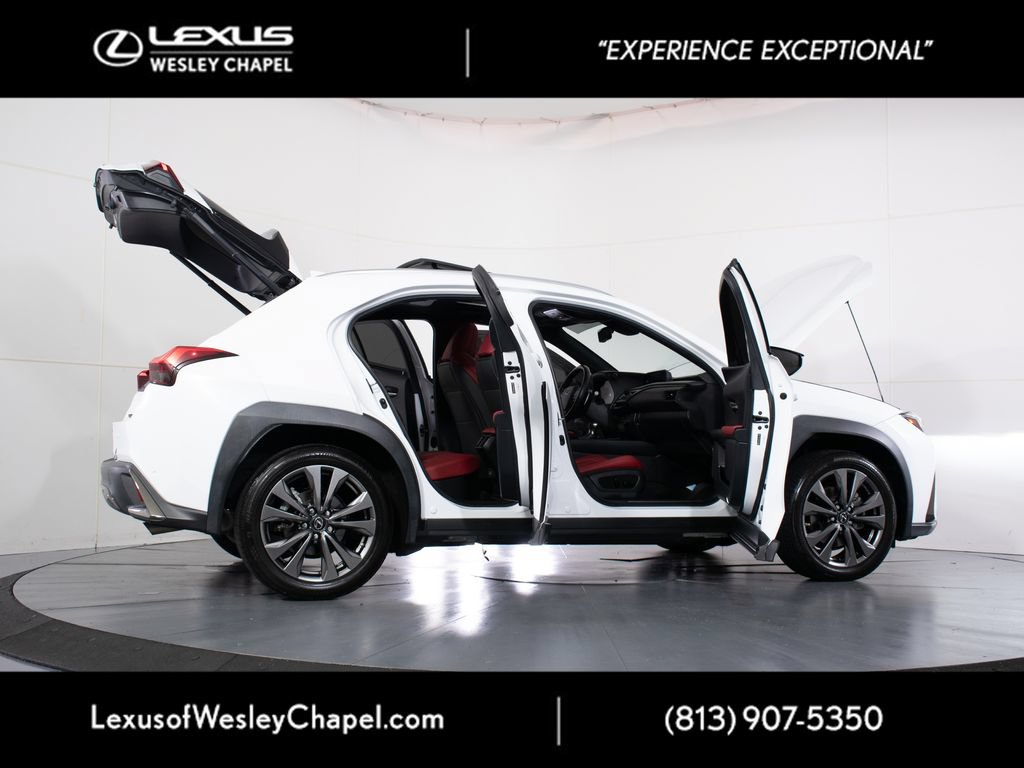 Used 2021 Lexus UX 250h F Sport w/ F Sport Premium Package AWD/4WD image 17
