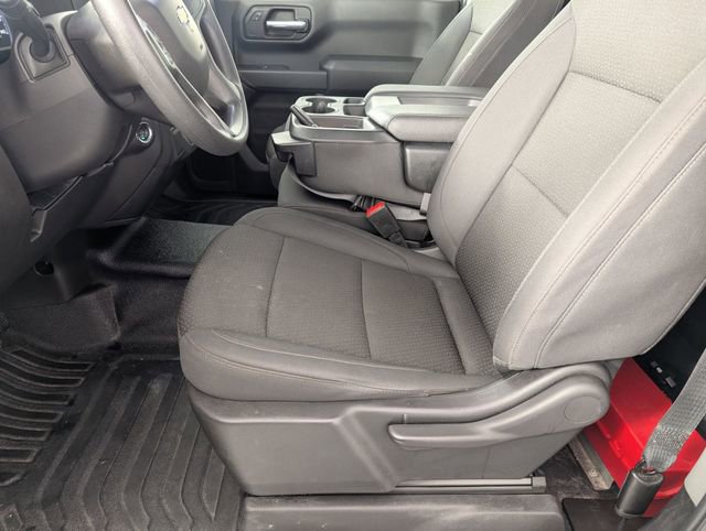 Used 2025 Chevrolet Silverado 1500 W/T image 14