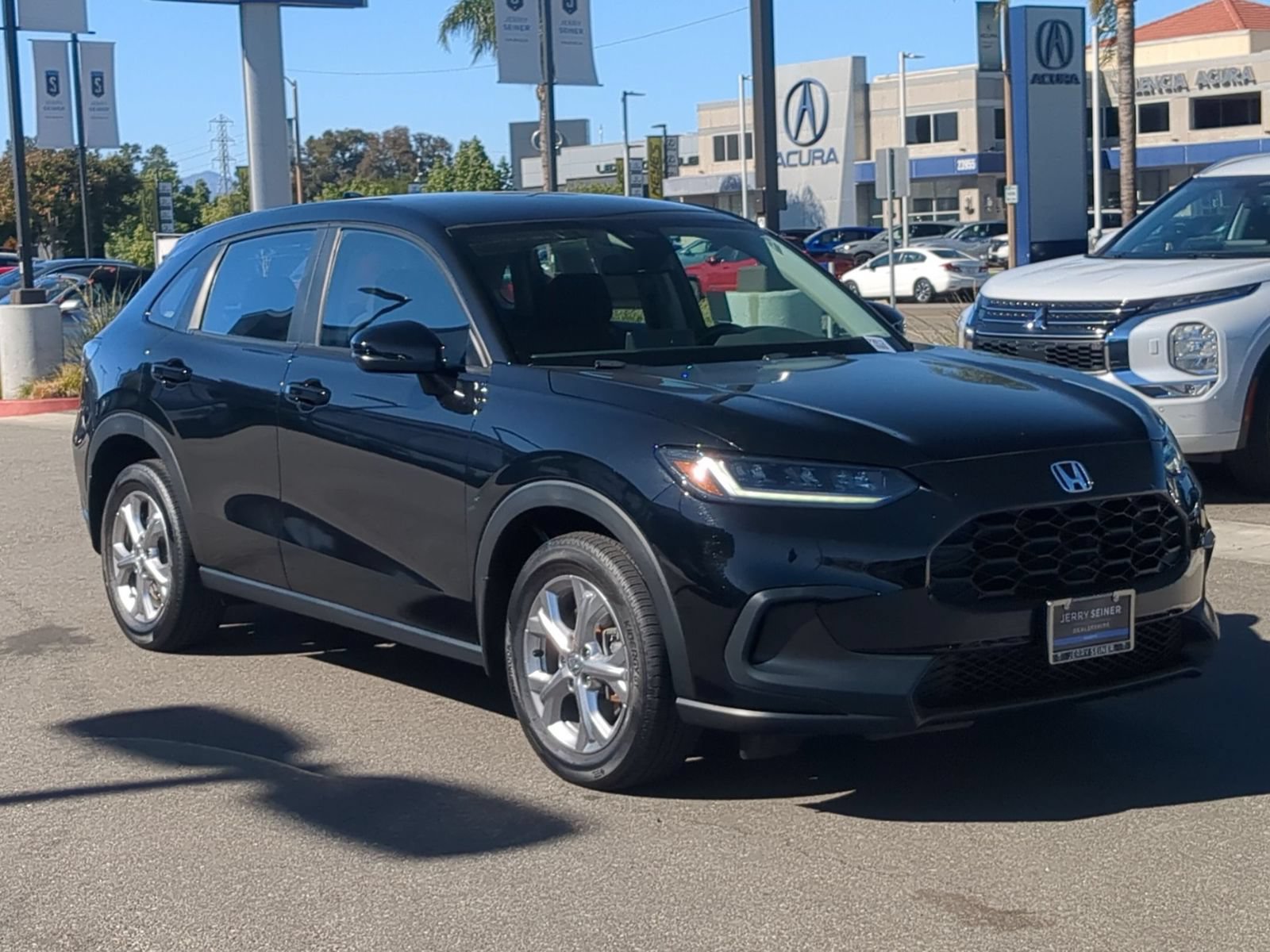 Used 2024 Honda HR-V LX image 7