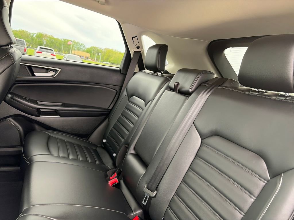 Used 2024 Ford Edge SEL w/ Convenience Package AWD/4WD image 29