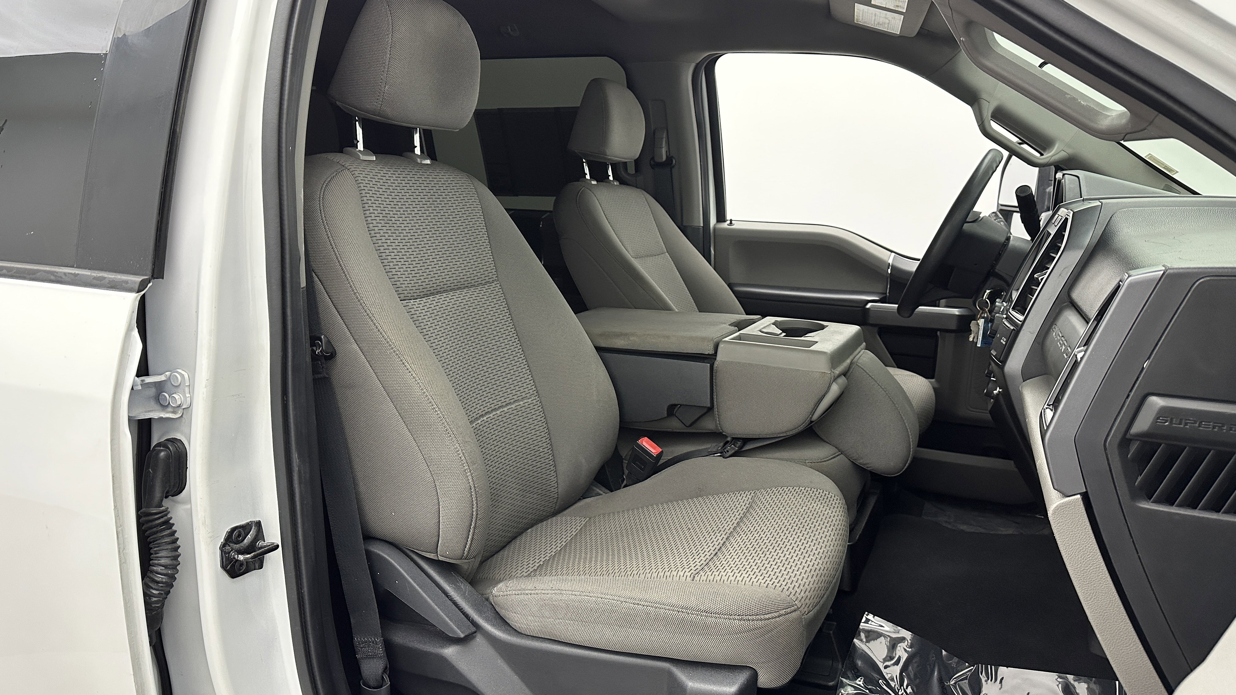 Used 2022 Ford F250 XLT image 34