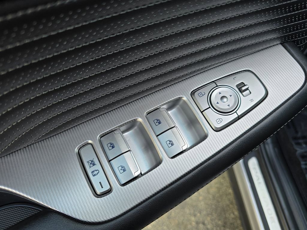 Used 2025 Hyundai Palisade Calligraphy image 27