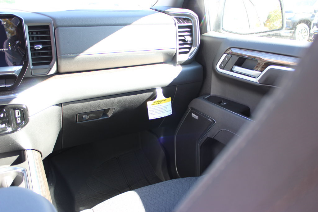 New 2026 Chevrolet Silverado 1500 RST AWD/4WD image 35