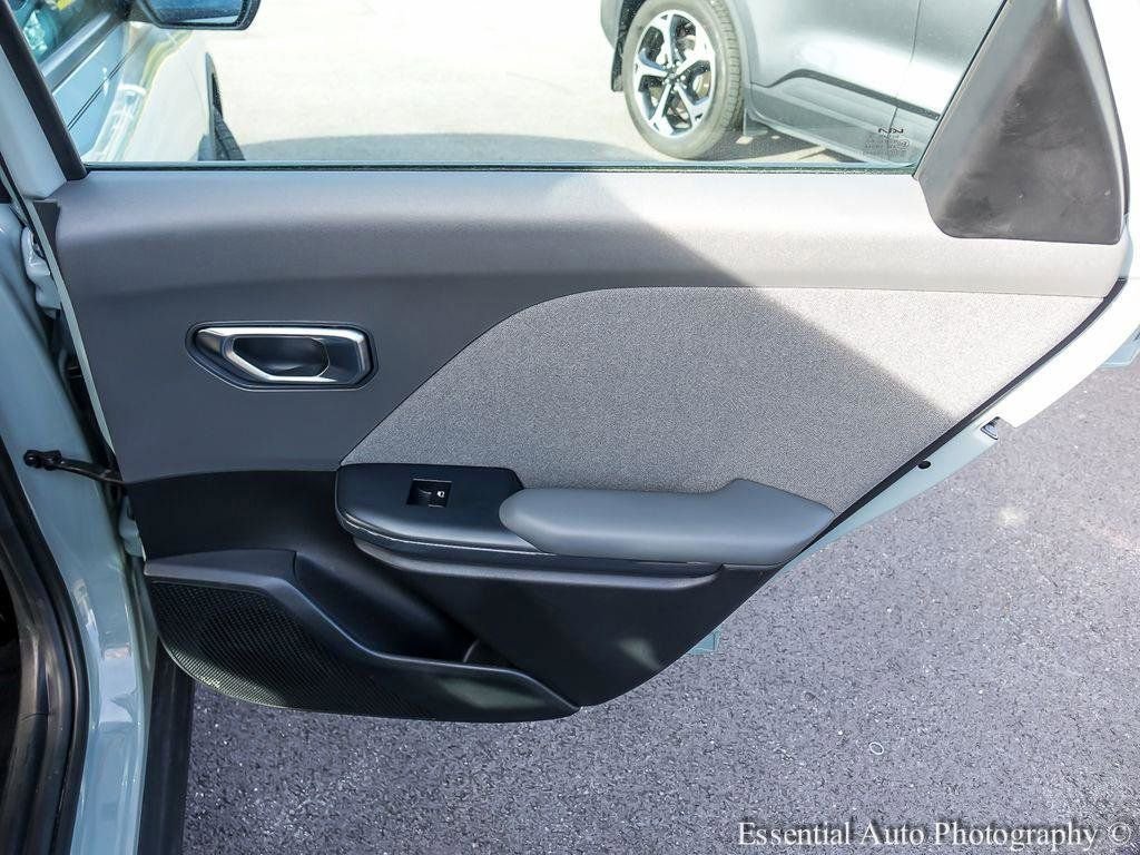 Used 2025 Kia K4 EX image 22