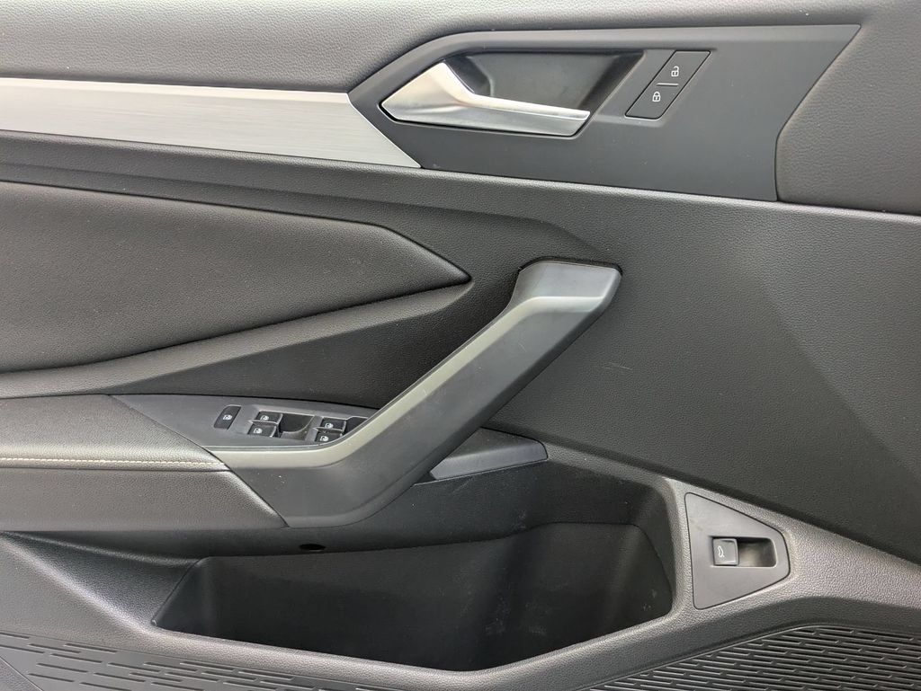 Used 2025 Volkswagen Jetta Sport FWD image 11
