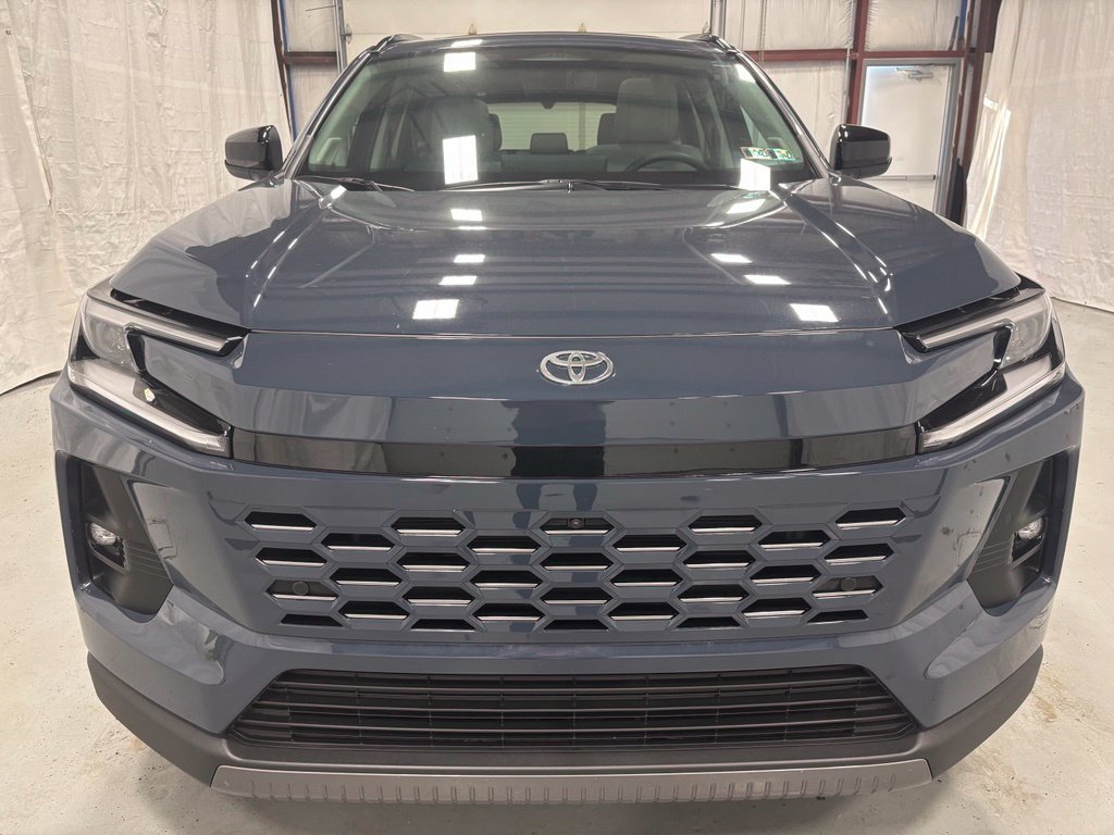 Used 2026 Toyota RAV4 Limited AWD/4WD image 2