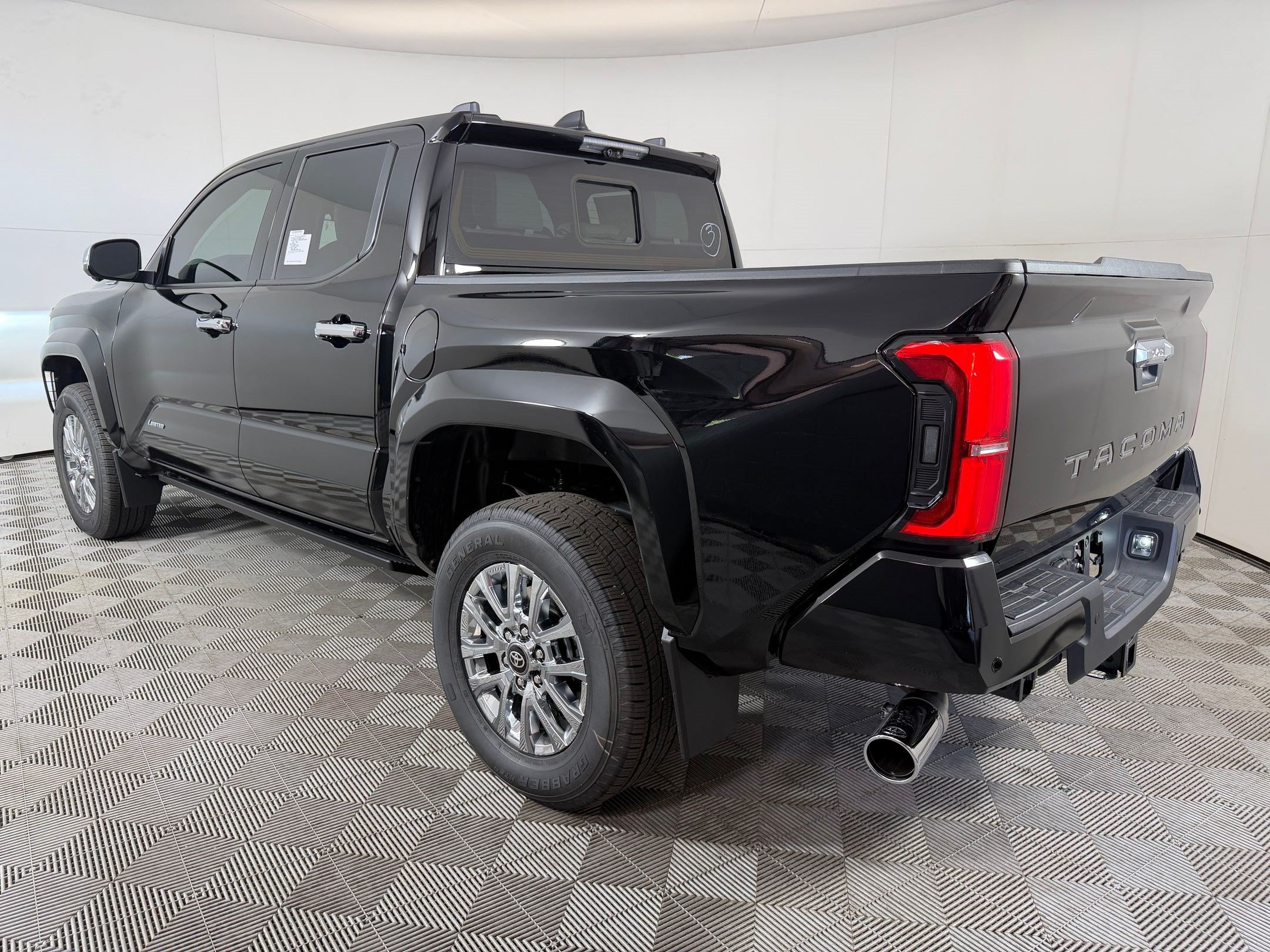 New 2026 Toyota Tacoma TRD Sport AWD/4WD image 3