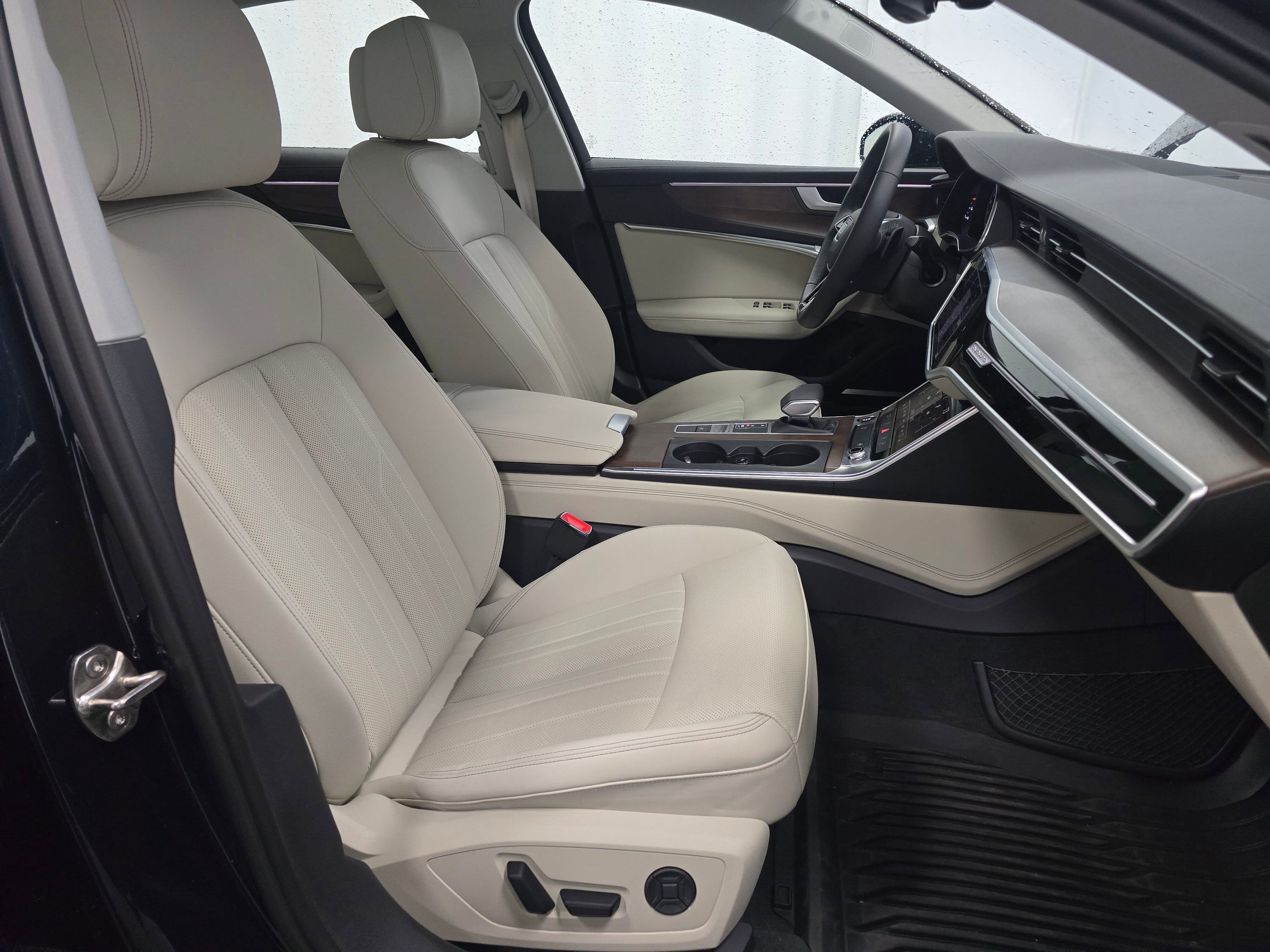 Certified 2025 Audi A6 Premium Plus w/ Premium Plus Package image 27