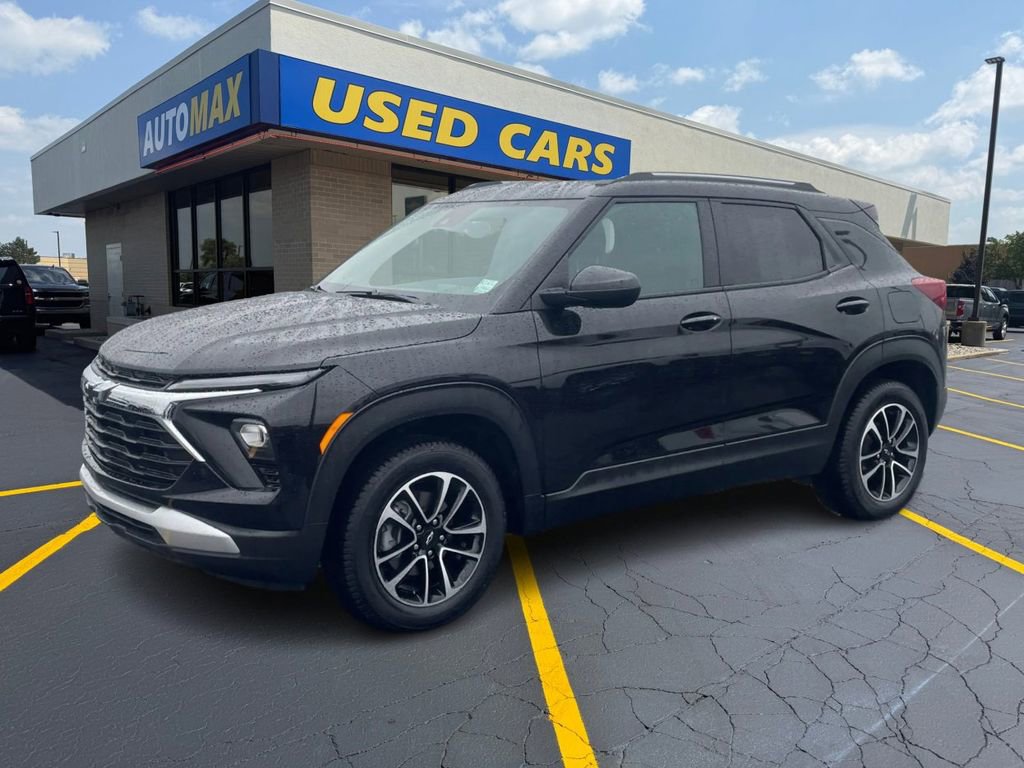 Used 2024 Chevrolet TrailBlazer LT w/ Convenience Package image 1