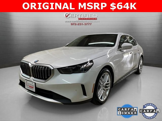 Used 2025 BMW 530i xDrive image 1