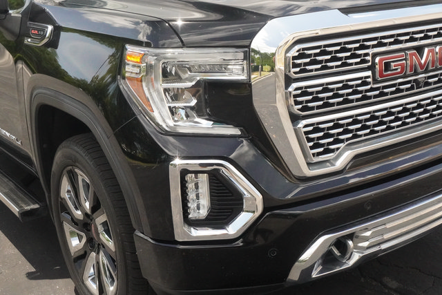 Used 2020 GMC Sierra 1500 Denali w/ Technology Package AWD/4WD image 33