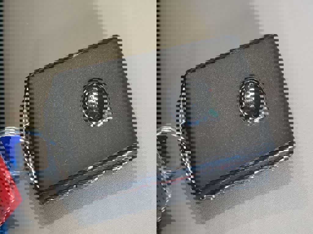 New 2026 Volvo XC60 B5 Plus w/ Protection Package Premier image 24