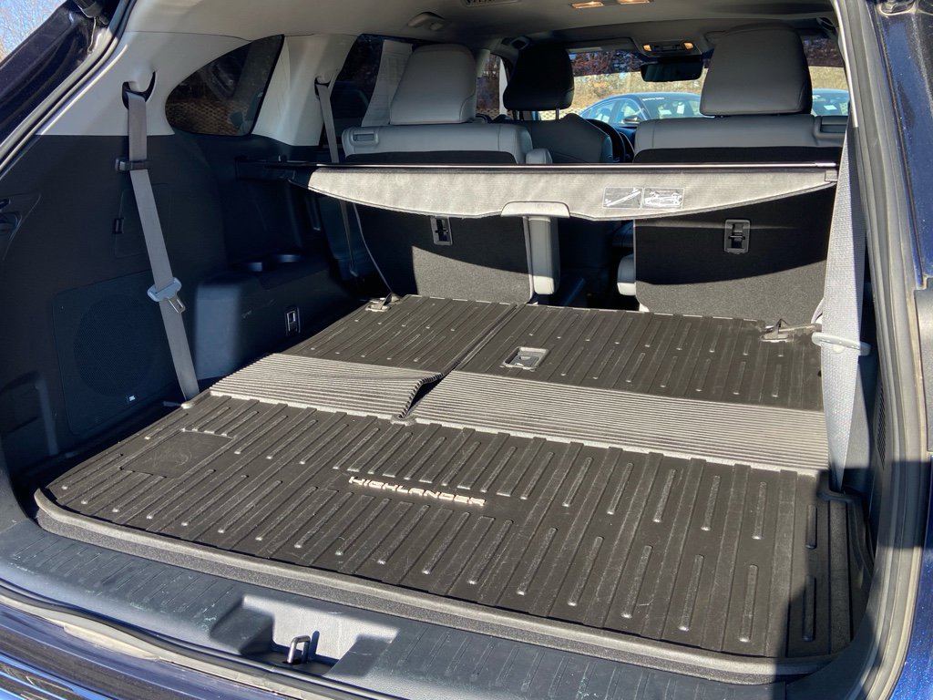 Used 2020 Toyota Highlander Limited image 15