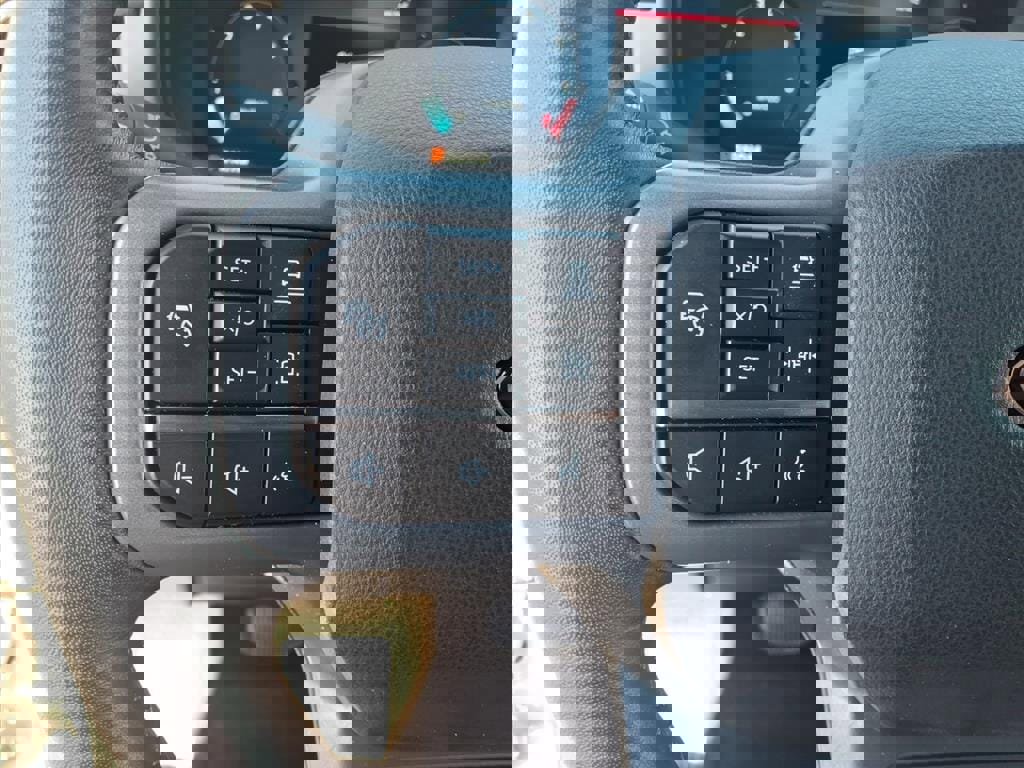 Certified 2024 Ford F150 Lariat w/ Equipment Group 502A High image 21