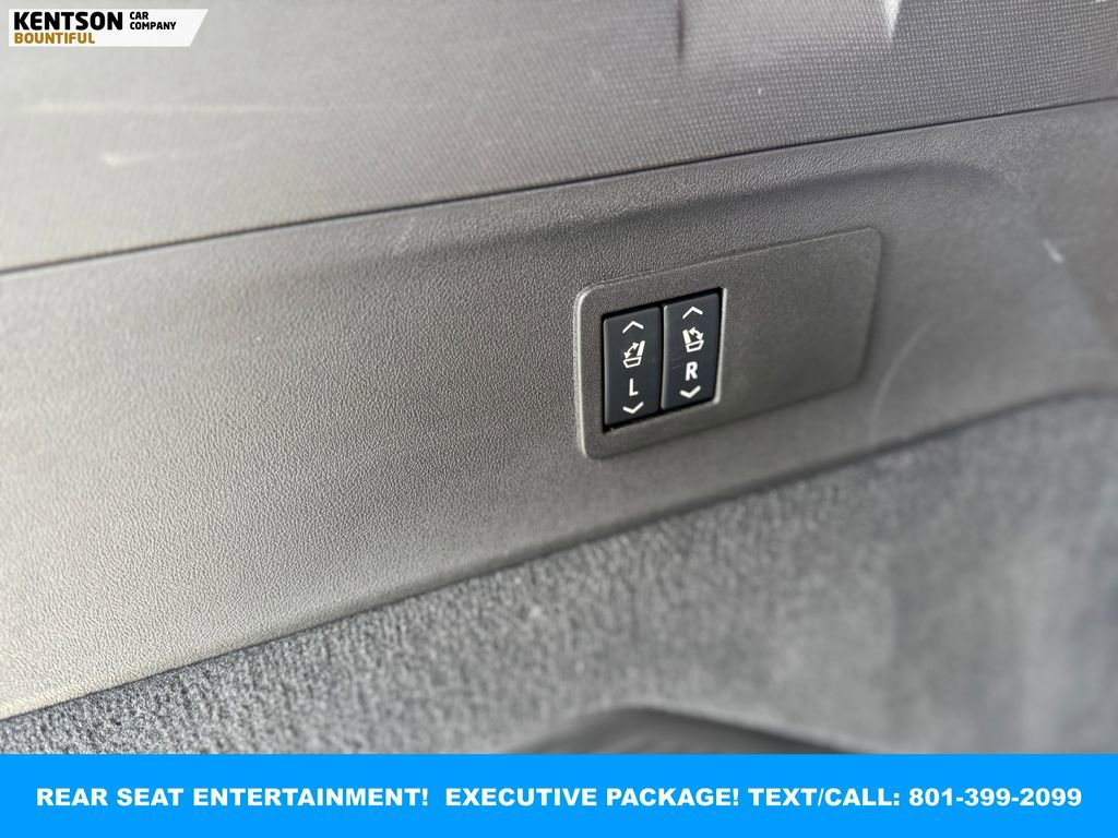 Used 2025 Cadillac Escalade IQ Sport 2 AWD/4WD image 44