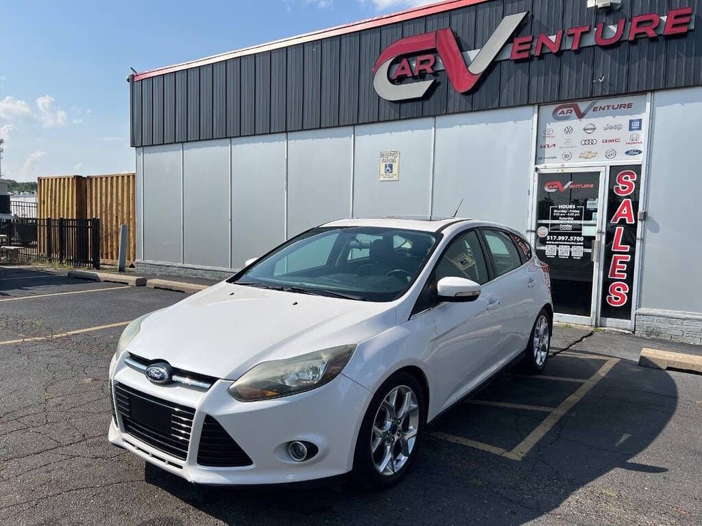 Used 2014 Ford Focus Titanium image 2