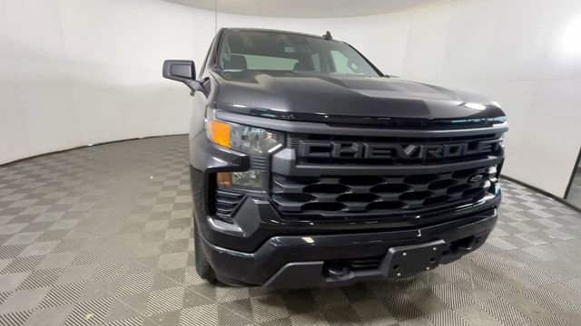 Used 2023 Chevrolet Silverado 1500 Custom w/ Rally Edition AWD/4WD image 10