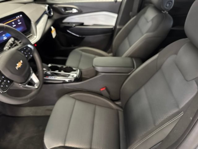 New 2026 Chevrolet Trax LT w/ Driver Confidence Package FWD image 31