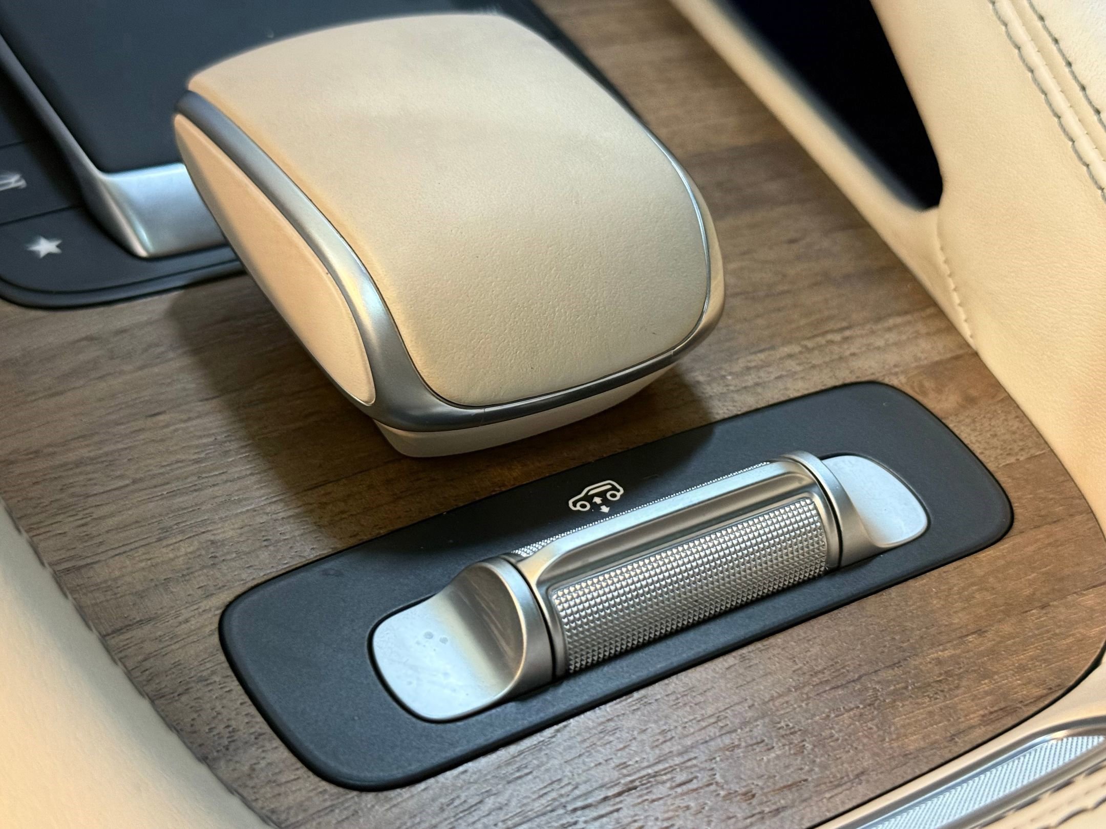 Used 2024 Mercedes-Benz GLE 53 AMG 4MATIC Coupe image 46