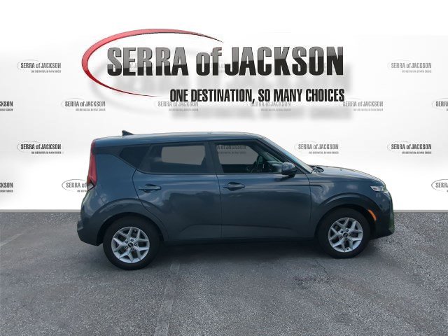 Used 2020 Kia Soul S FWD image 9