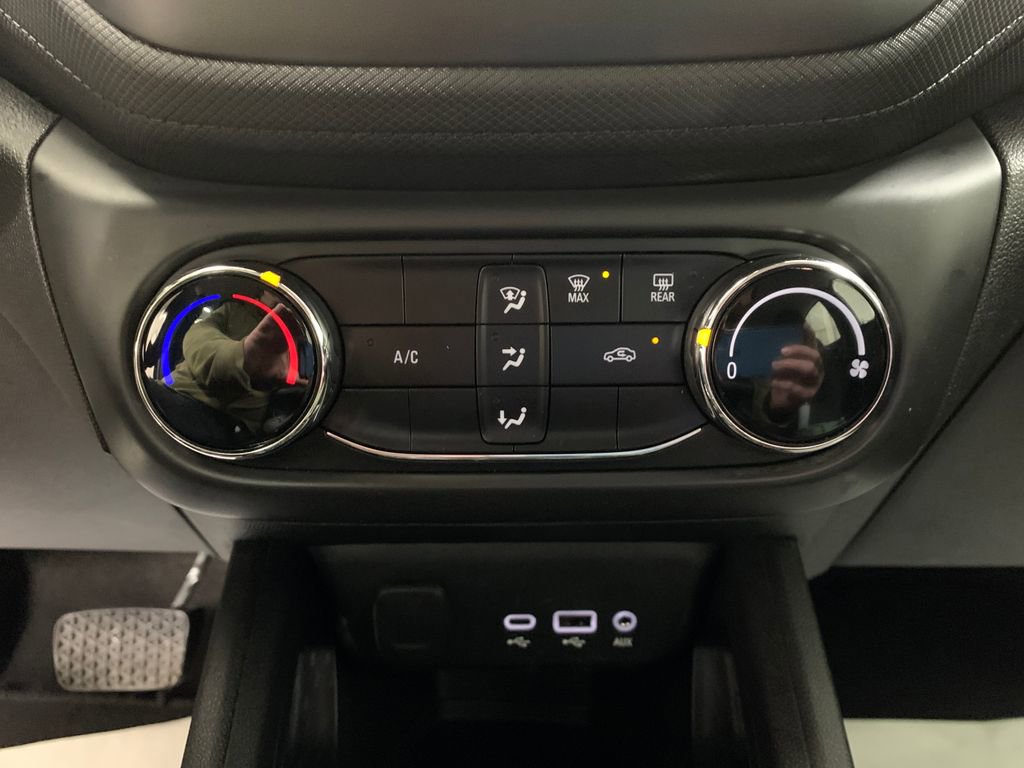 Used 2023 Chevrolet TrailBlazer LS image 7