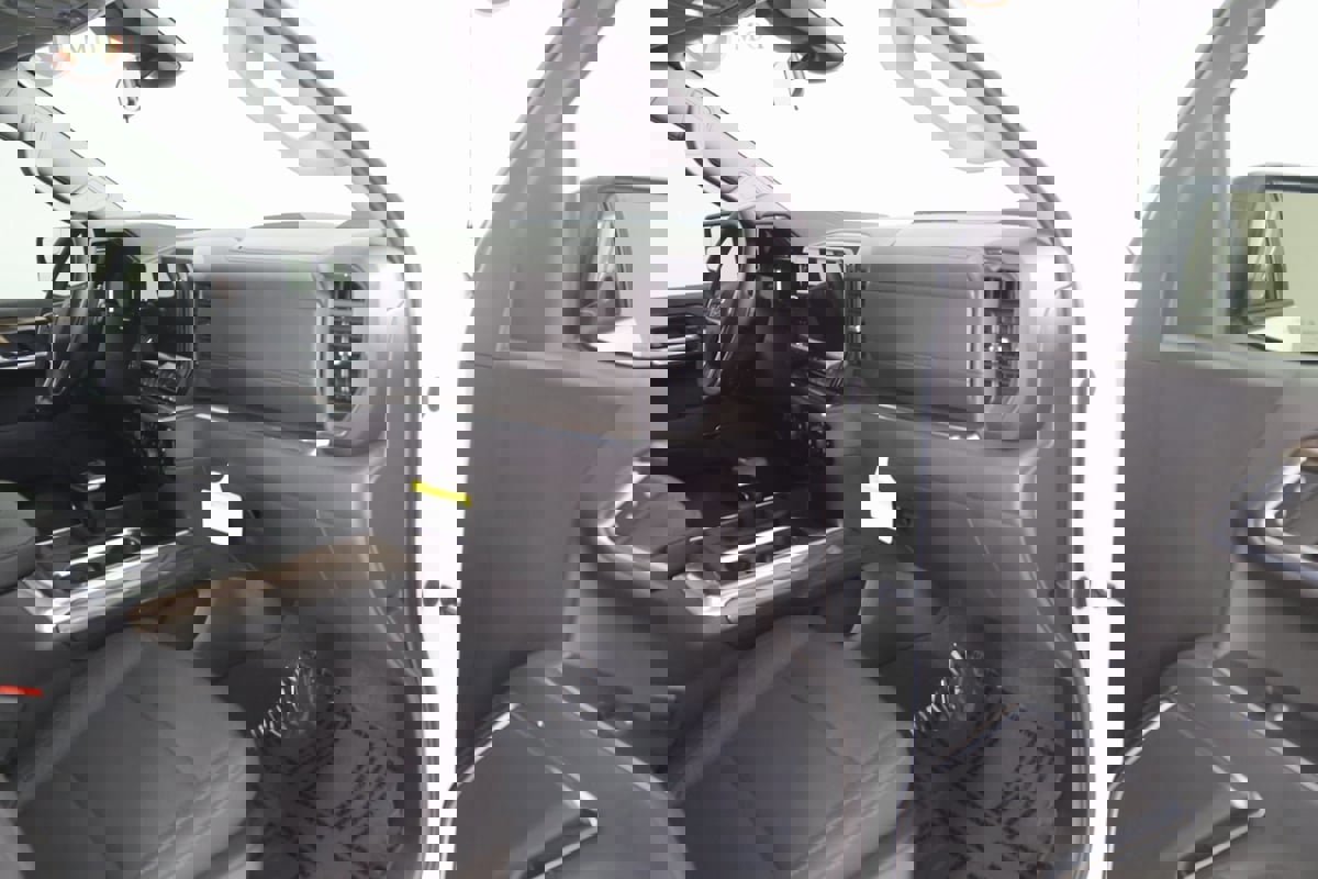 Used 2024 Chevrolet Silverado 1500 LT Trail Boss image 42