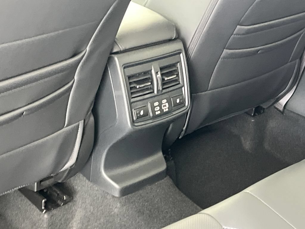 New 2026 Subaru Outback Touring XT AWD/4WD image 38