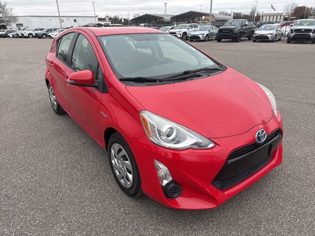 Used 2015 Toyota Prius C Two image 7