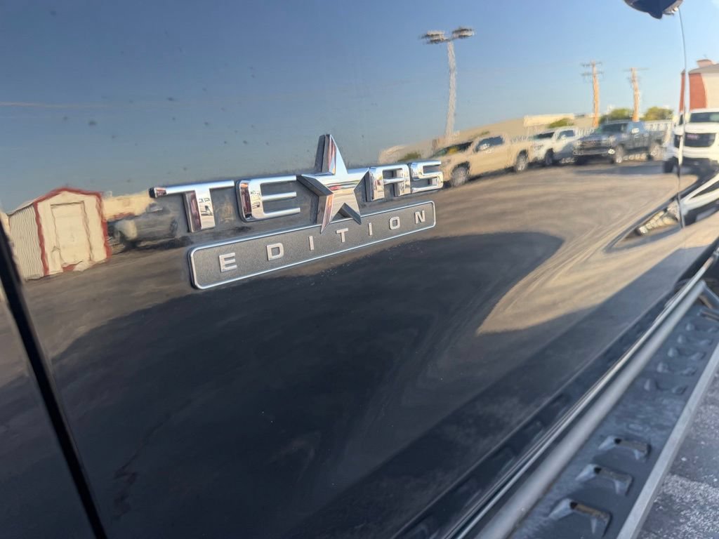 Used 2021 Chevrolet Silverado 1500 RST w/ Texas Edition Plus AWD/4WD image 15