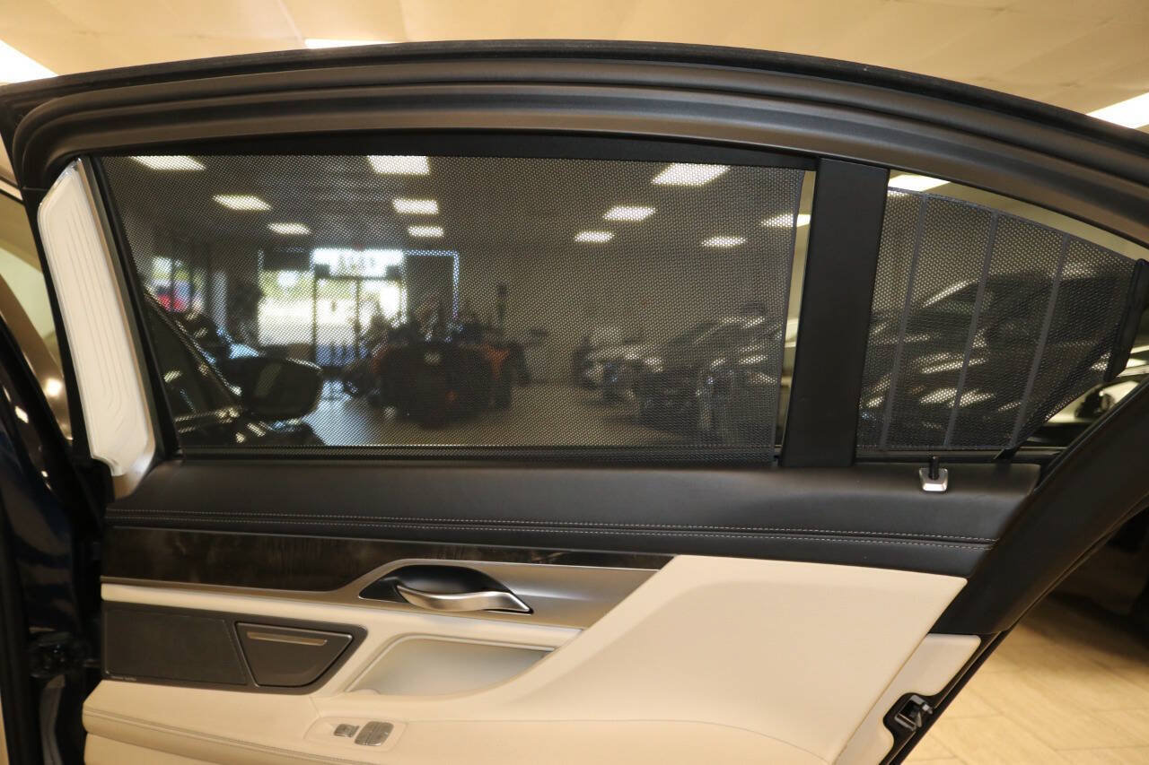 Used 2016 BMW 740i RWD image 65