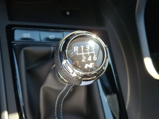 Used 2025 Hyundai Elantra N FWD image 13