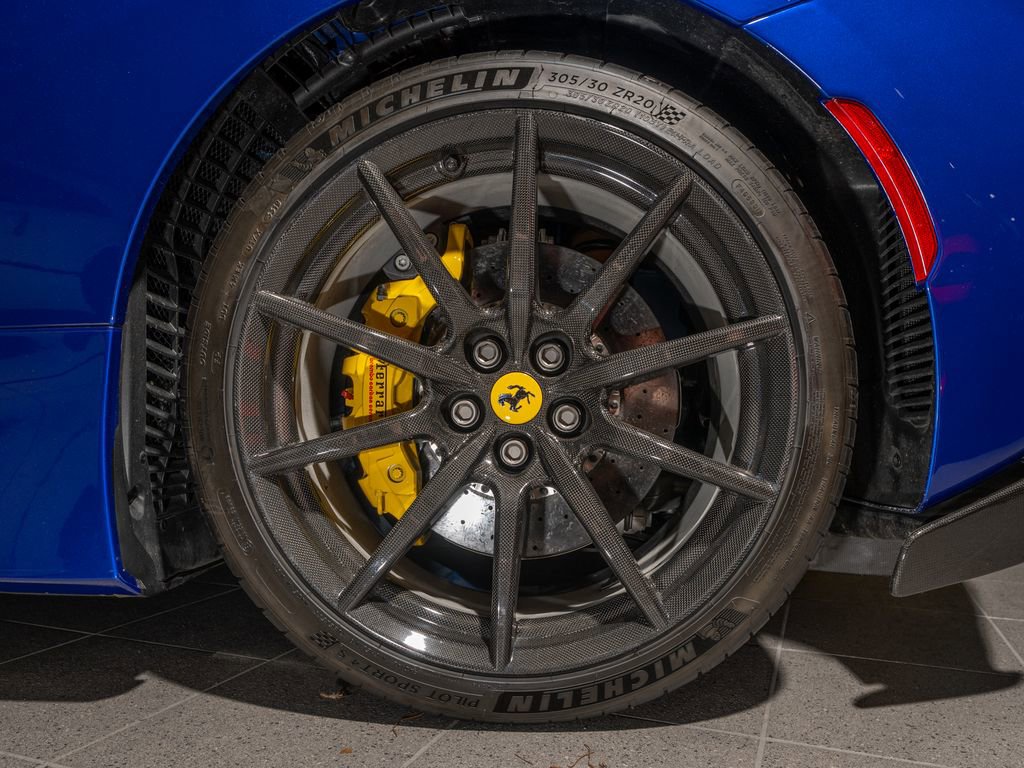 Certified 2019 Ferrari 488 Pista Coupe RWD image 40