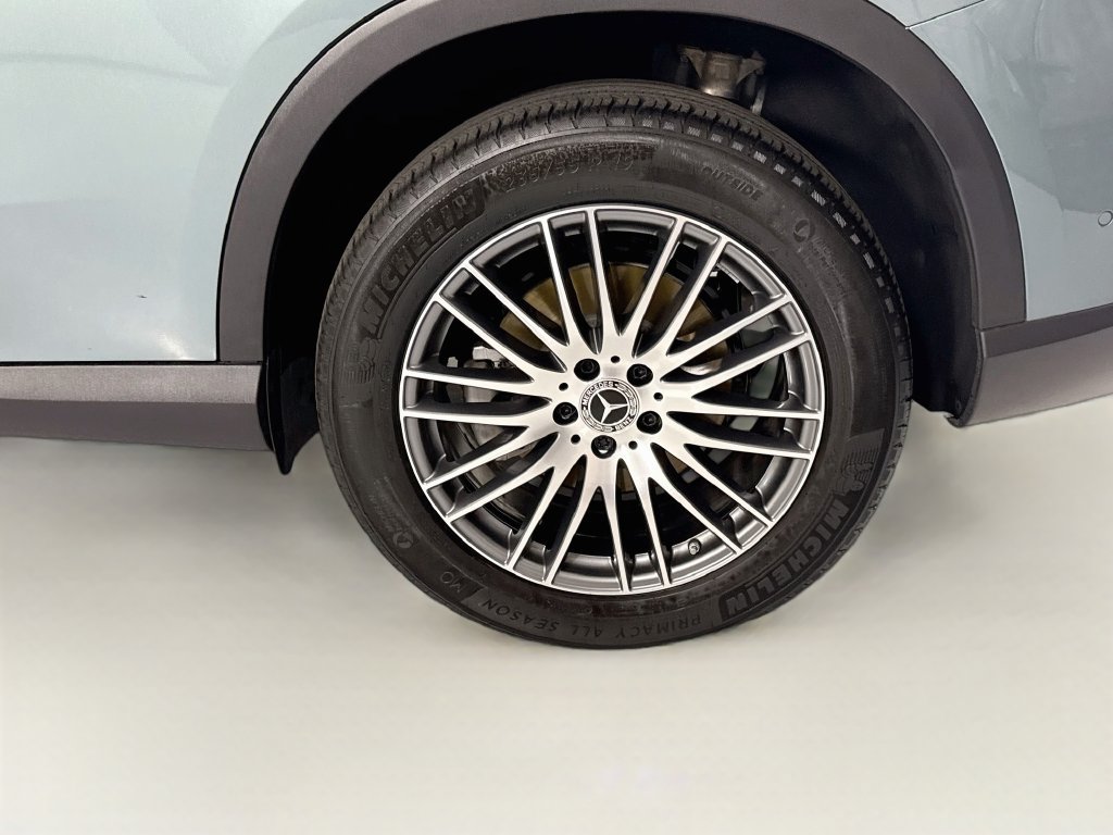 Certified 2026 Mercedes-Benz GLC 300 image 31