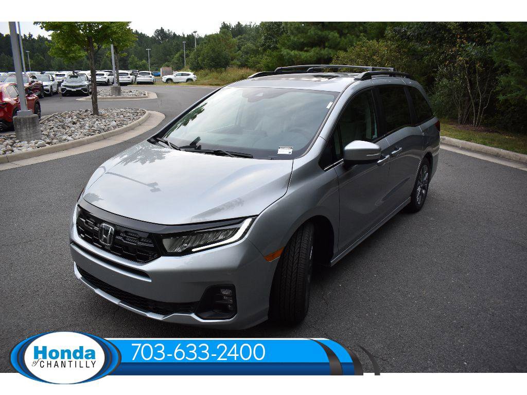 New 2026 Honda Odyssey Touring image 4
