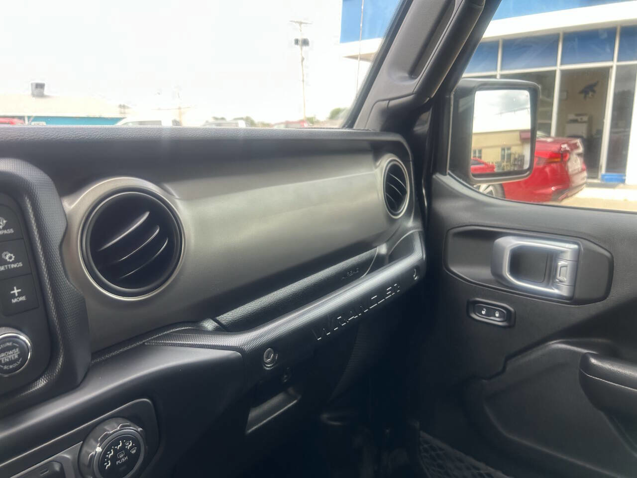 Used 2019 Jeep Wrangler Sport image 25
