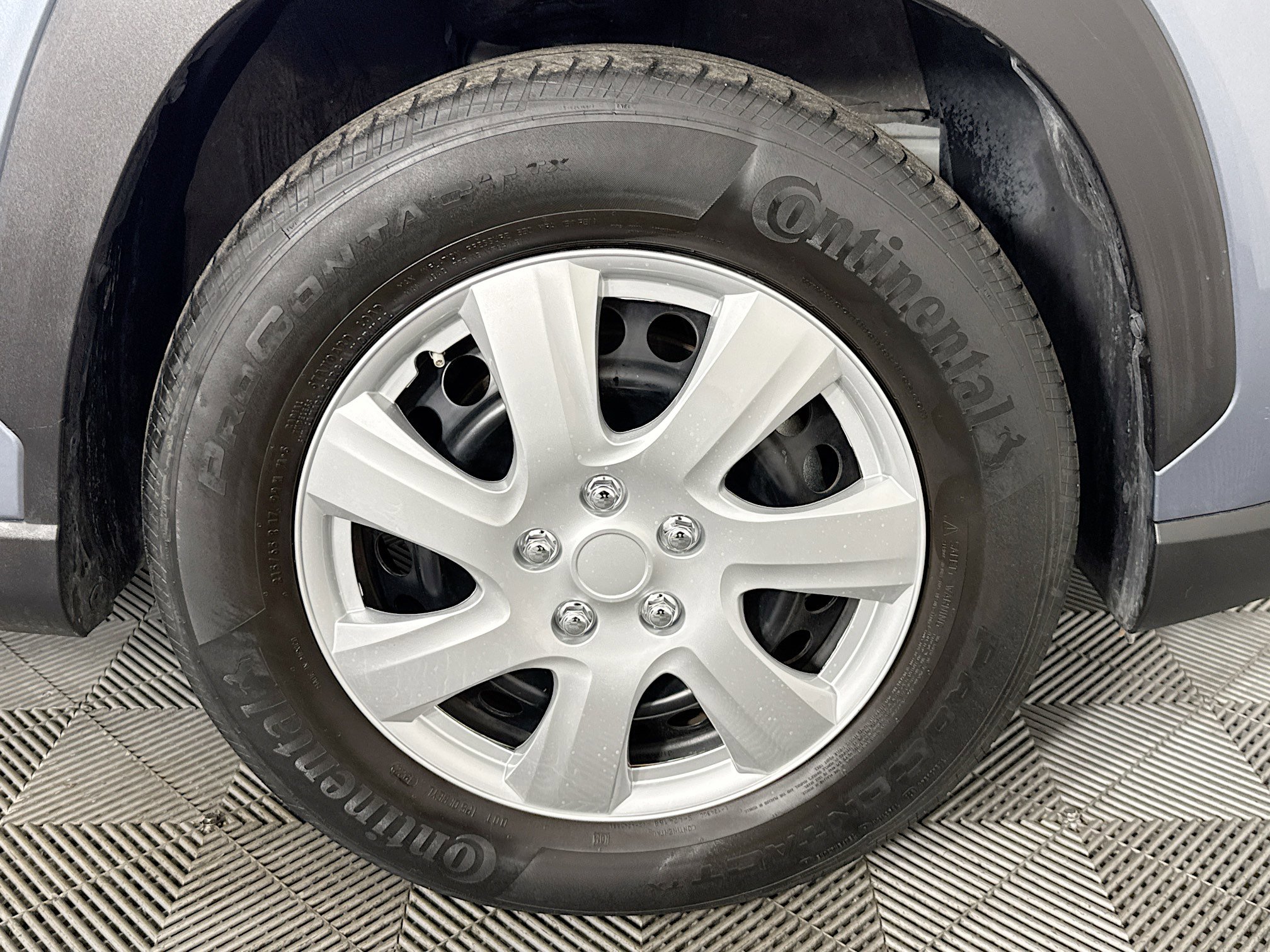 Used 2023 Toyota Corolla Cross L image 30