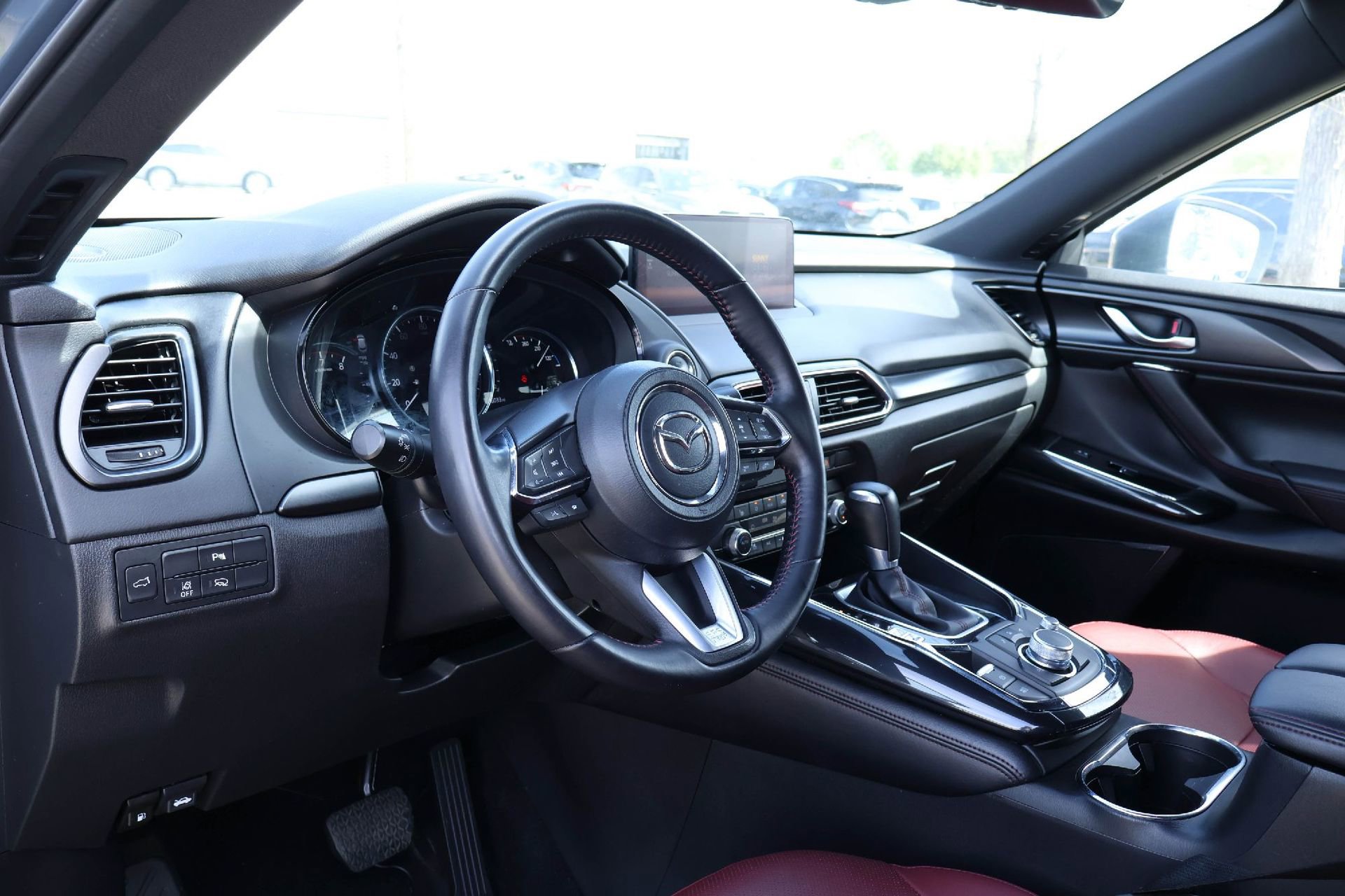 Used 2023 MAZDA CX-9 Carbon Edition image 2